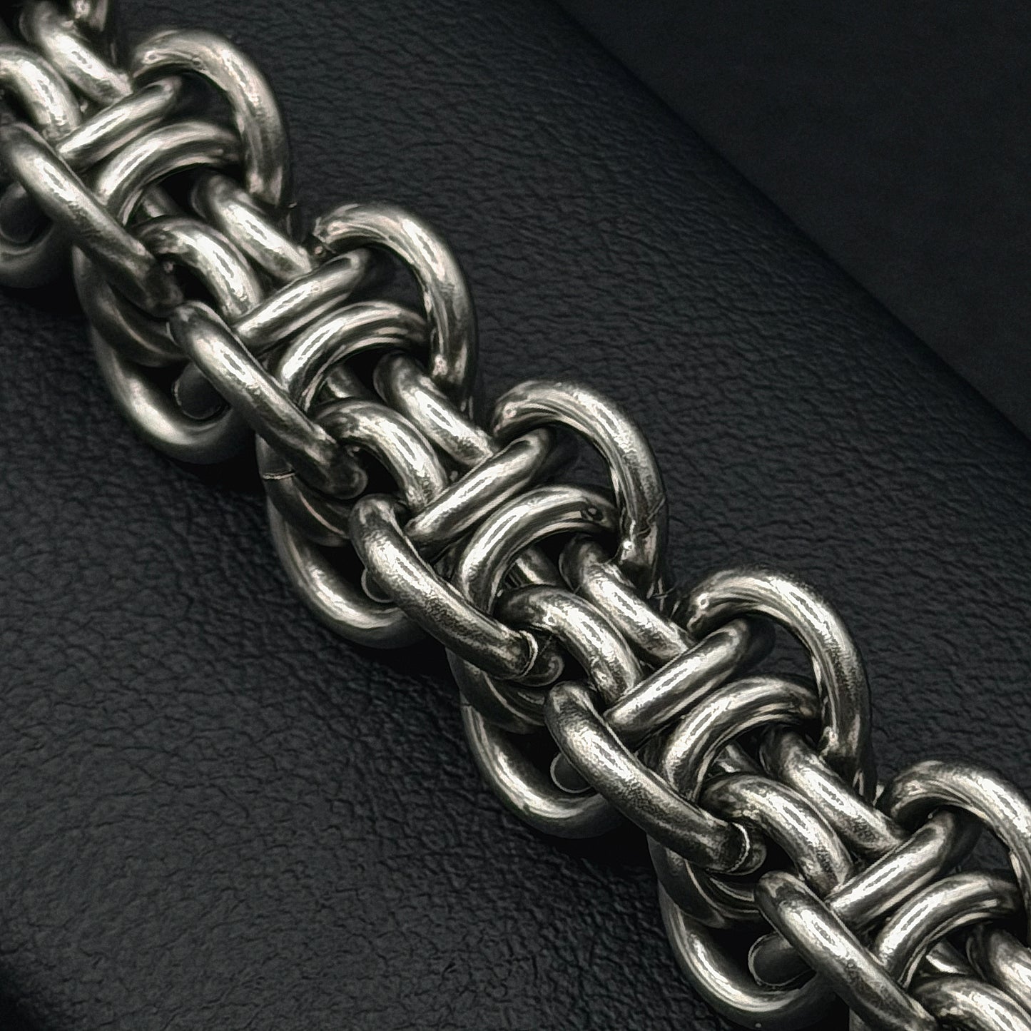 Hoodoo Chainmail Bracelet