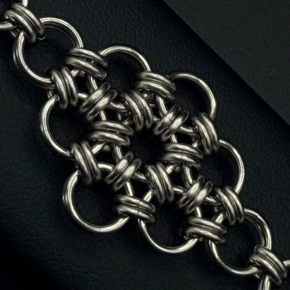 Daisy Chain Bracelet